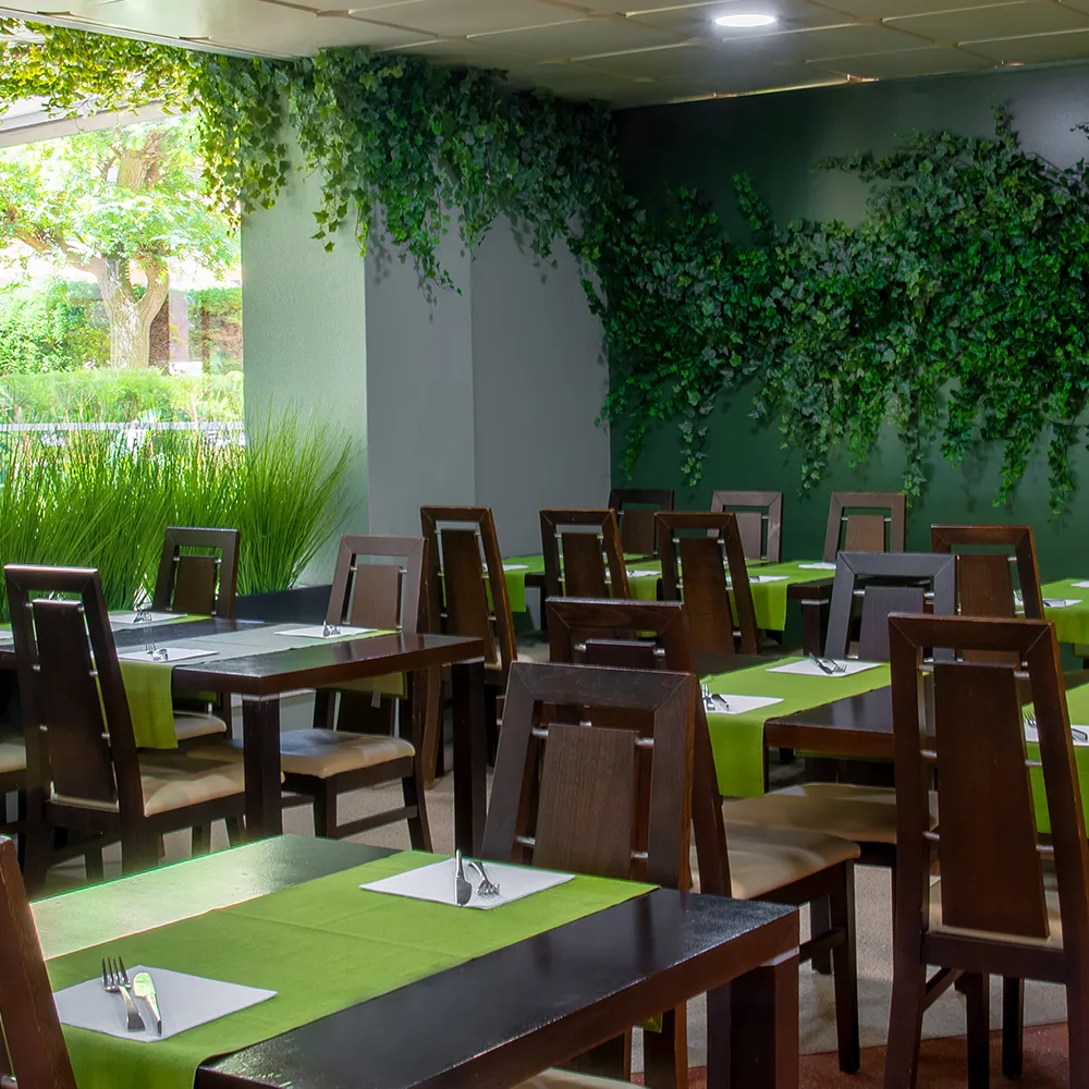 Salle intérieure du restaurant